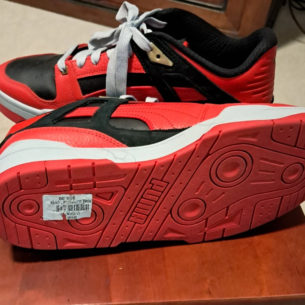 Puma Men's Bold Red and Black Sneakers Size 12 - Picture 3 of 7